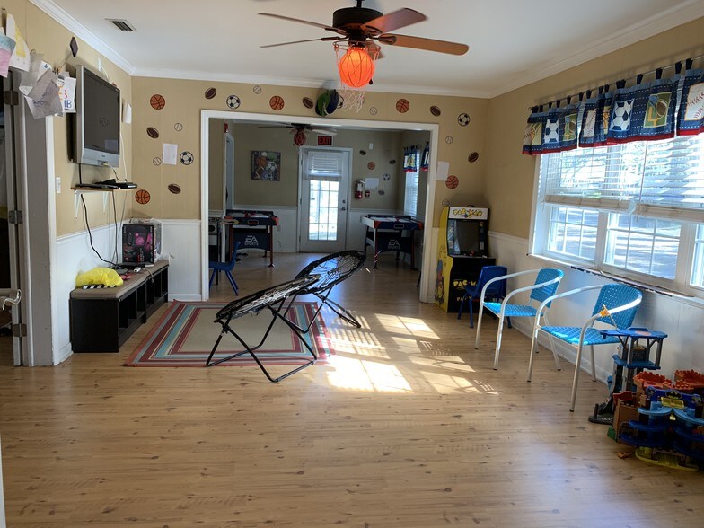 More Photos Of 1906 Talpeco Rd, Tallahassee Daycare Center For Sale