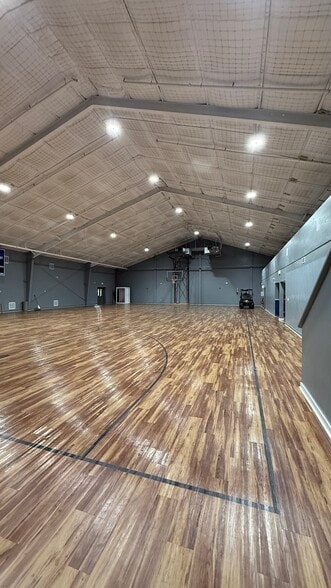 More Photos Of 5000 Silver Star Rd, Orlando Specialty For Sale