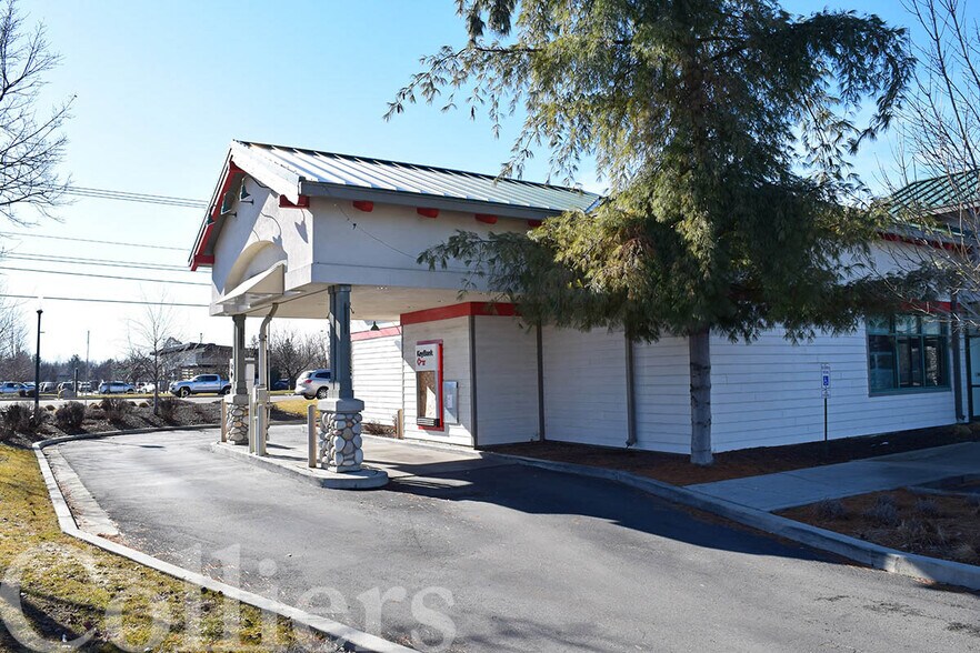 More Photos Of 3410 E Chinden Blvd, Eagle Unknown For Lease