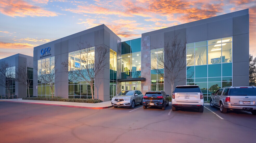 More Photos Of 19318 Jesse Ln, Riverside Office For Sale