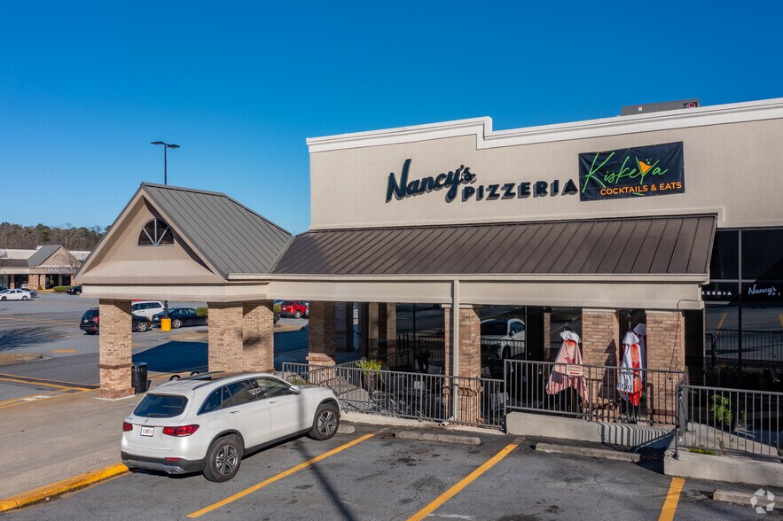 More Photos Of 4705-4745 Ashford Dunwoody Rd, Dunwoody Unknown For Lease