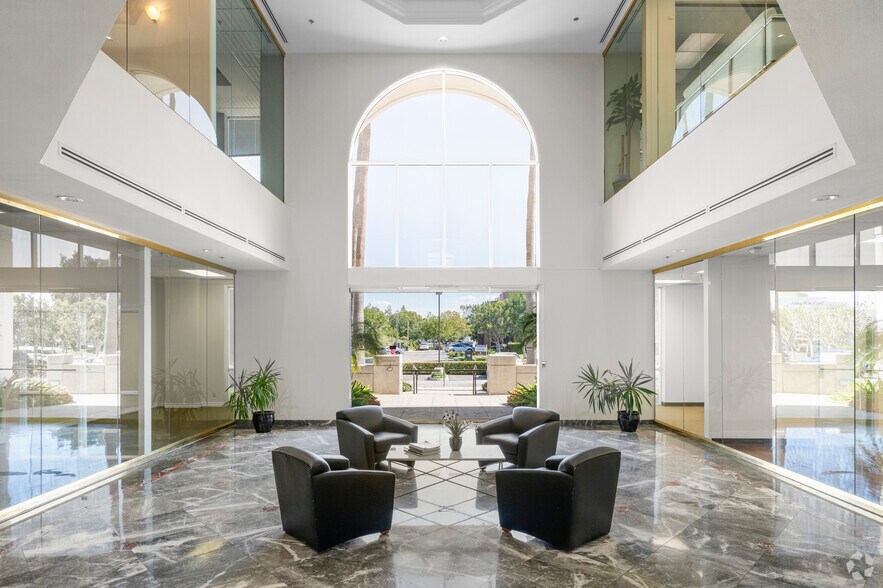 More Photos Of 10 Corporate Park, Irvine Office For Lease