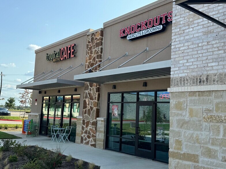 More Photos Of 2980 Joe Dimaggio Blvd, Round Rock Unknown For Lease