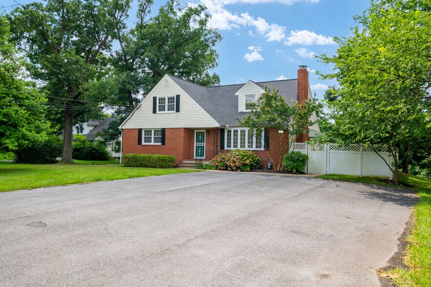 More Photos Of 2893 Jessup Rd, Jessup Office For Sale