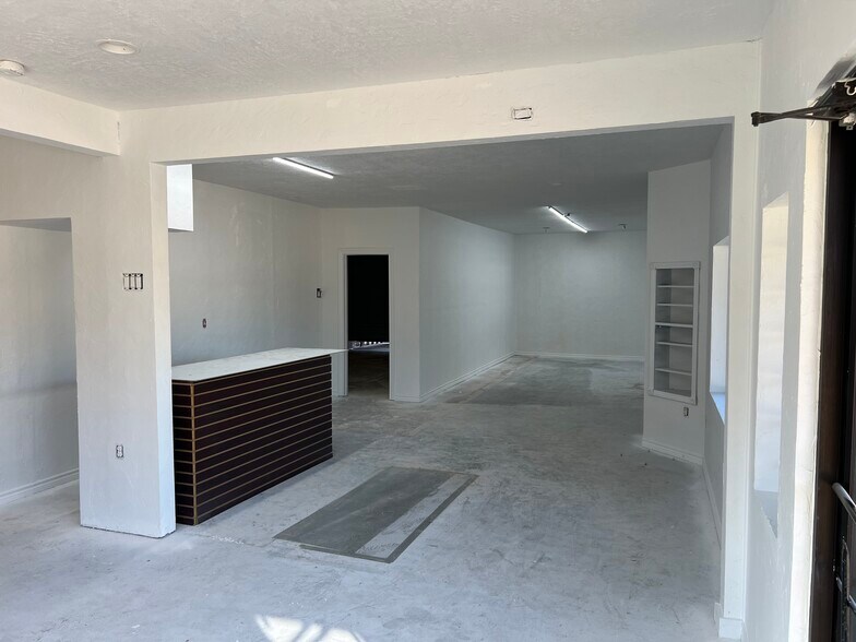 More Photos Of 17111 Highway 242, Conroe Self Storage For Lease