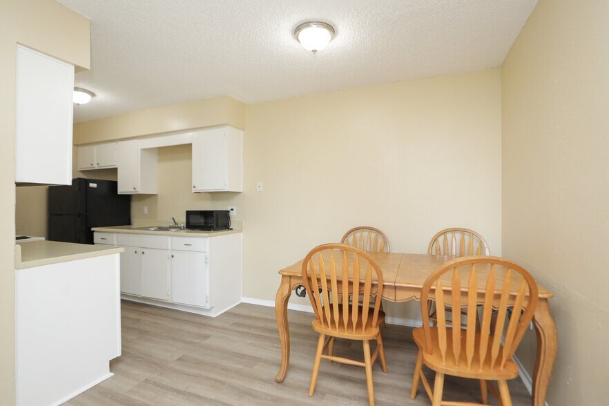 More Photos Of 2910 Old Lane City Rd, Wharton Apartments For Sale