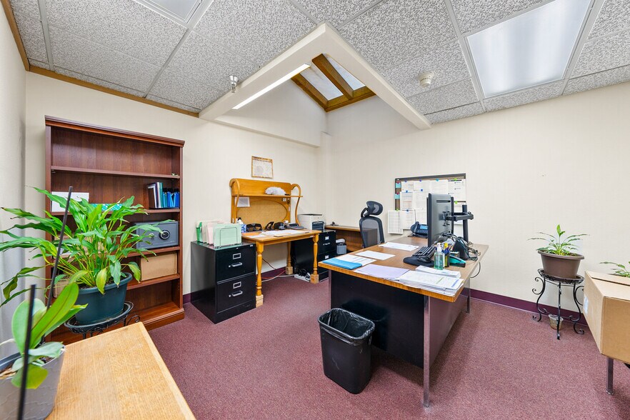 More Photos Of , Grants Pass Unknown For Sale