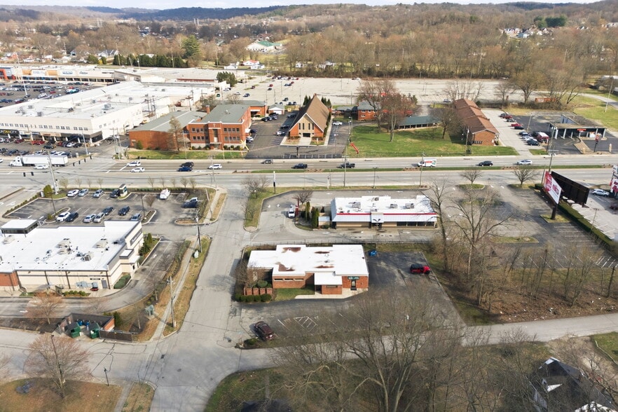 More Photos Of 4430 Crawford Ave, Louisville Medical For Sale