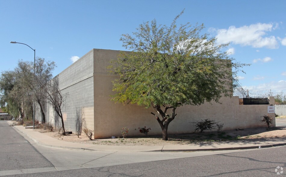 More Photos Of 528 S Robson St, Mesa Service For Sale