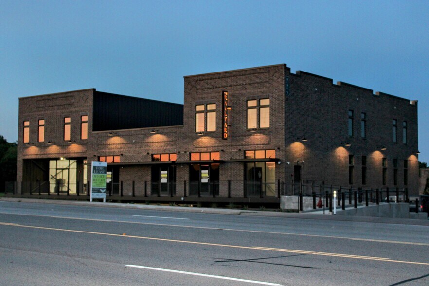 More Photos Of 6428 Davis Blvd, North Richland Hills General Retail For Lease