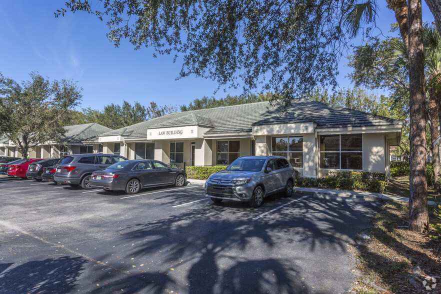 Primary Photo Of 5425 Park Central Ct, Naples Coworking Space