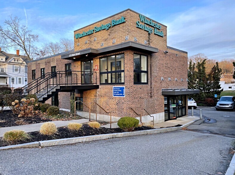More Photos Of 573 Main St, Woburn Office For Lease