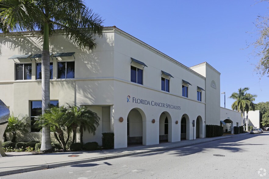 More Photos Of 1970 Golf St, Sarasota Medical For Lease