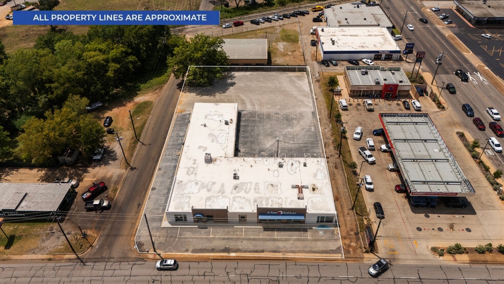 More Photos Of 421 S Beckham Ave, Tyler Medical For Lease