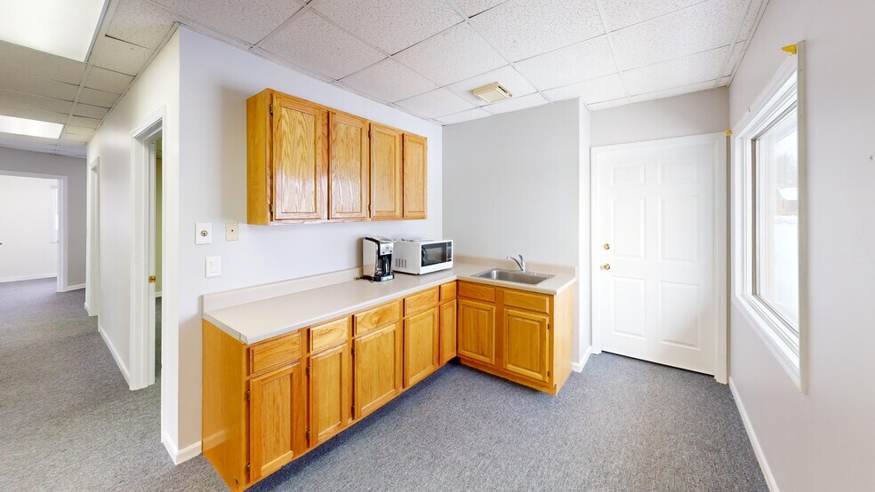 More Photos Of Sunset Hills Executive Pky, Glen Carbon Unknown For Lease