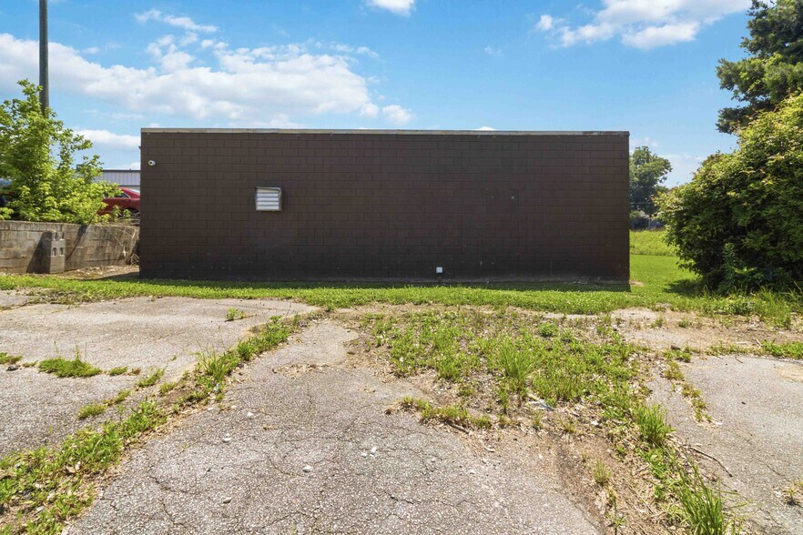 More Photos Of 13 Alexander St, Winder Land For Sale