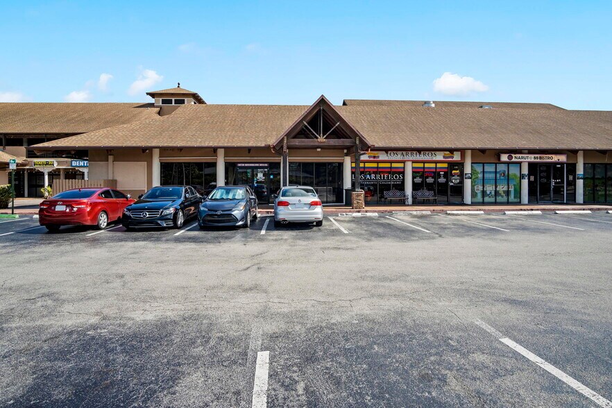 More Photos Of 10471 N Kendall Dr, Miami Storefront Retail Office For Lease