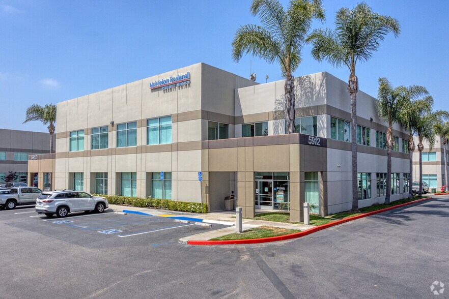 More Photos Of 5912 Bolsa Ave, Huntington Beach Loft Creative Space For Lease