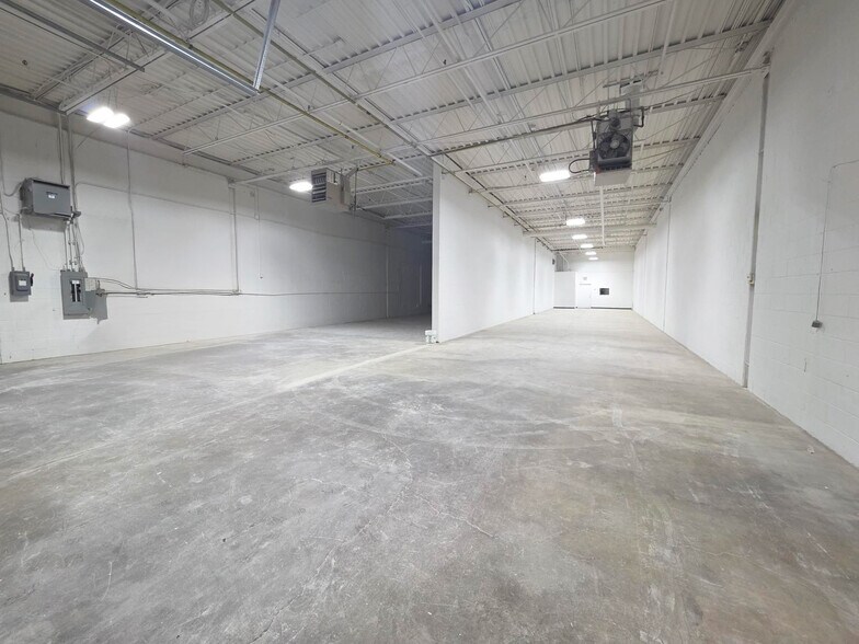 More Photos Of 67 Westmore Dr, Toronto Warehouse For Sale
