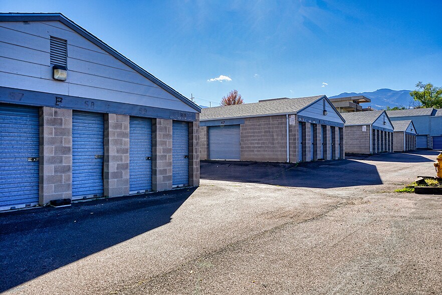 More Photos Of 865 W Moreno Ave, Colorado Springs Self Storage For Sale