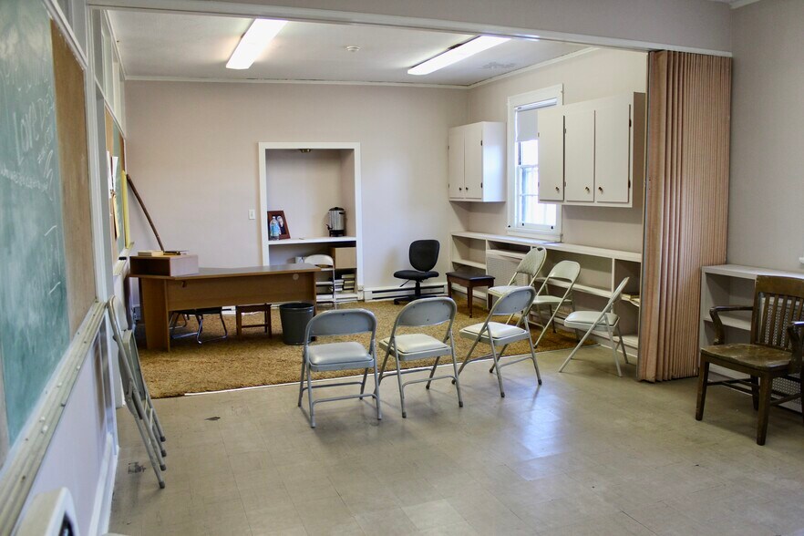 More Photos Of 24 Newington Rd, West Hartford Religious Facility For Sale