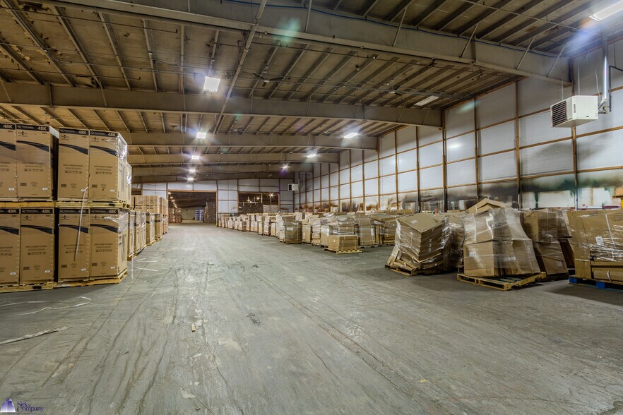 More Photos Of 7845 Carneal Rd, West Paducah Warehouse For Lease