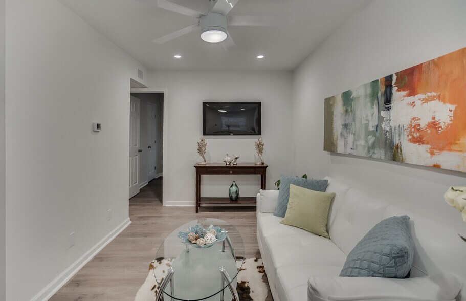 More Photos Of 4927 San Jacinto St, Dallas Apartments For Sale