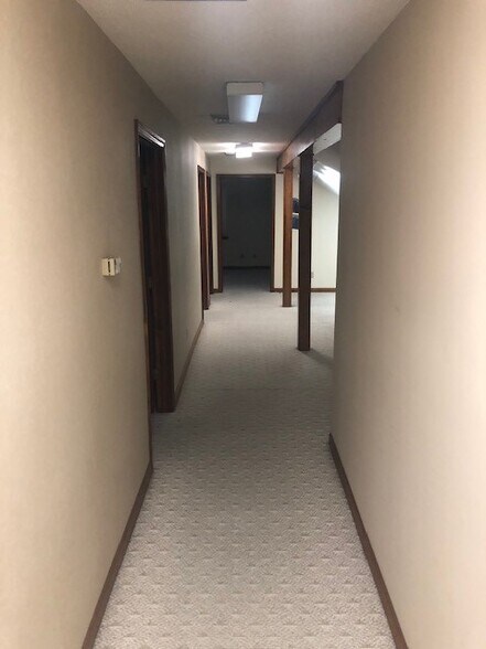 More Photos Of 3370 NE Capital Cir, Tallahassee Office For Lease