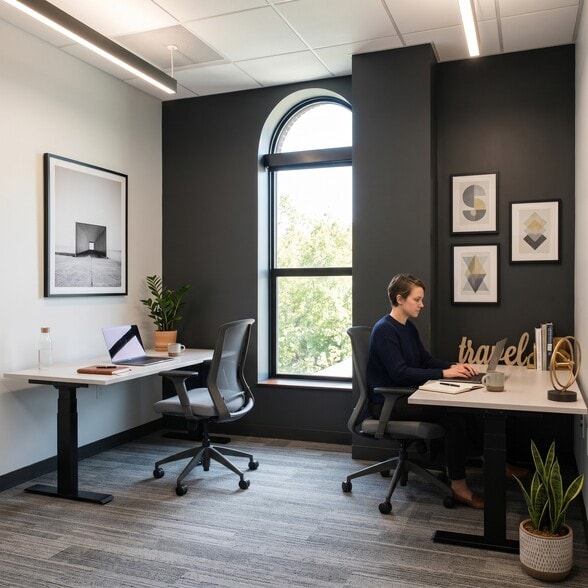 More Photos Of 231 Public Sq, Franklin Coworking Space