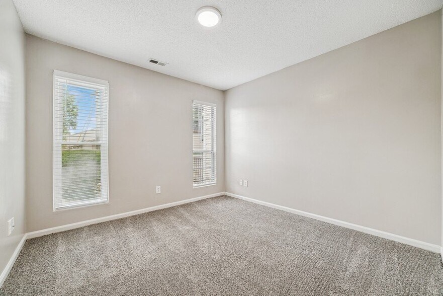 More Photos Of 1357 Sharon Rd W, Charlotte Apartments For Sale