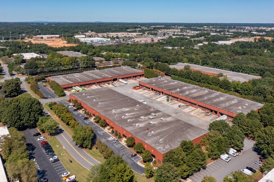 More Photos Of 1725 Corporate Dr, Norcross Unknown For Lease