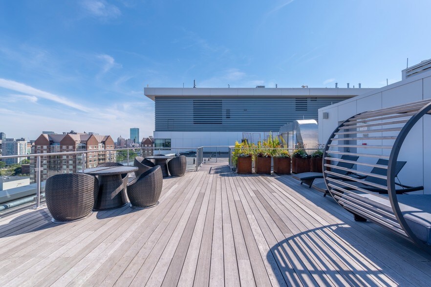 More Photos Of 20 Child St, Cambridge Apartments For Lease