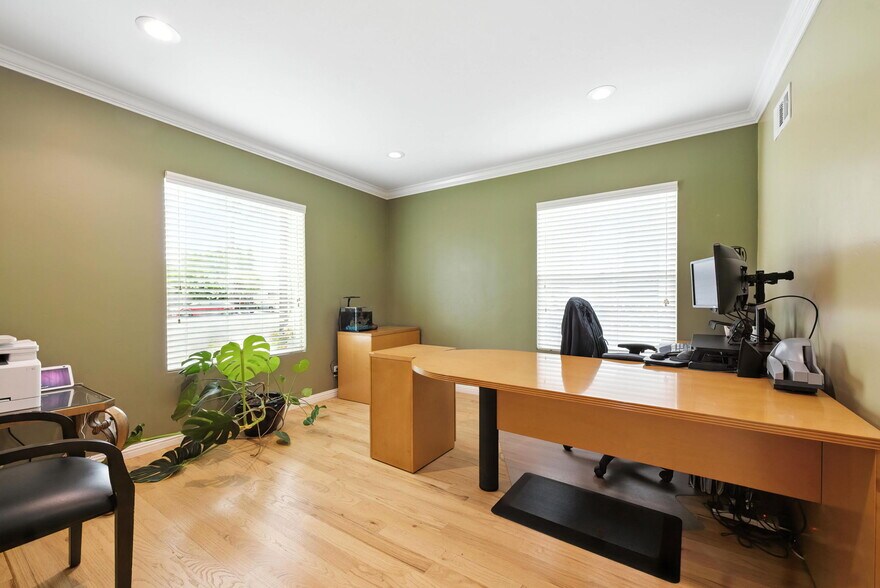 More Photos Of 1414 Meridian Ave, San Jose Office Residential For Sale