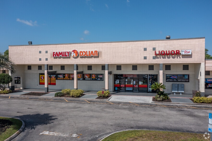 More Photos Of 11212-11376 S Orange Blossom Trl, Orlando Unknown For Lease