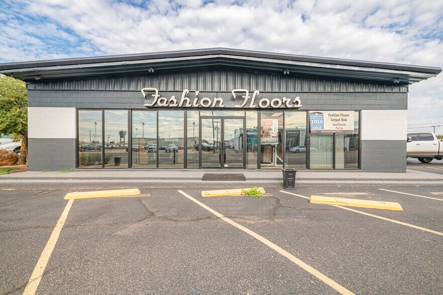 Primary Photo Of 3300 W Wall St, Midland Freestanding For Sale