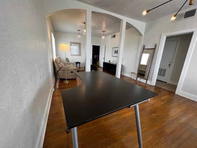 More Photos Of 2001 Magoffin Ave, El Paso Storefront Retail Residential For Lease