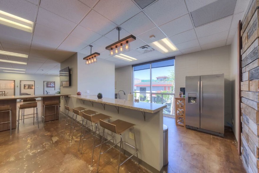 More Photos Of 140 Washington St, Reno Office For Lease