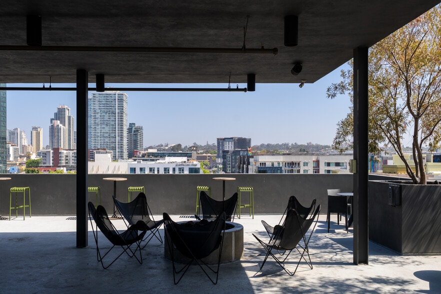 More Photos Of 454 13th St, San Diego Apartments For Sale