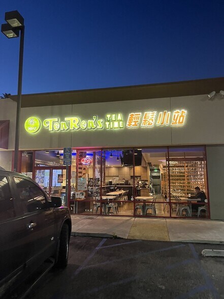 More Photos Of 701-725 E Main St, Alhambra General Retail For Lease