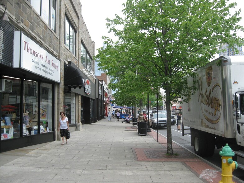 More Photos Of 178 Mamaroneck Ave, White Plains Storefront Retail Office For Lease