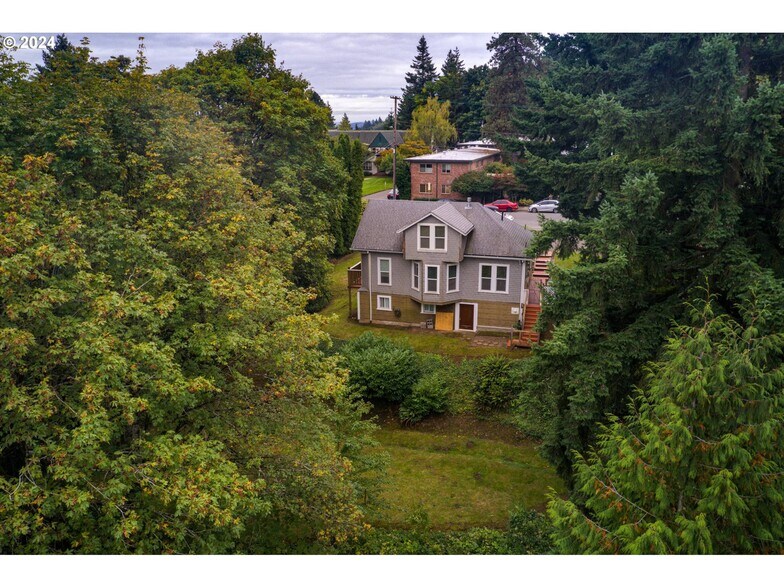 More Photos Of 909 SW Gaines St, Portland Land For Sale