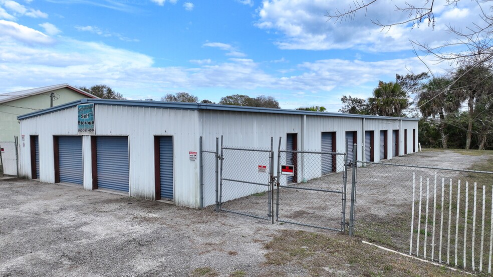 More Photos Of 1110 Buckhead Ridge, Okeechobee General Retail For Sale