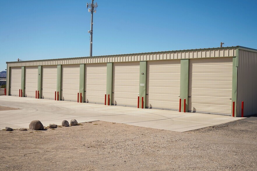 More Photos Of 12937 Oatman hwy, Topock Self Storage For Sale