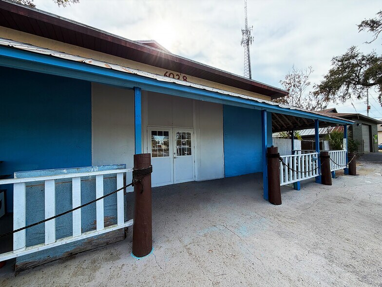 More Photos Of 6028 Pine Hill Rd, Port Richey Freestanding For Sale