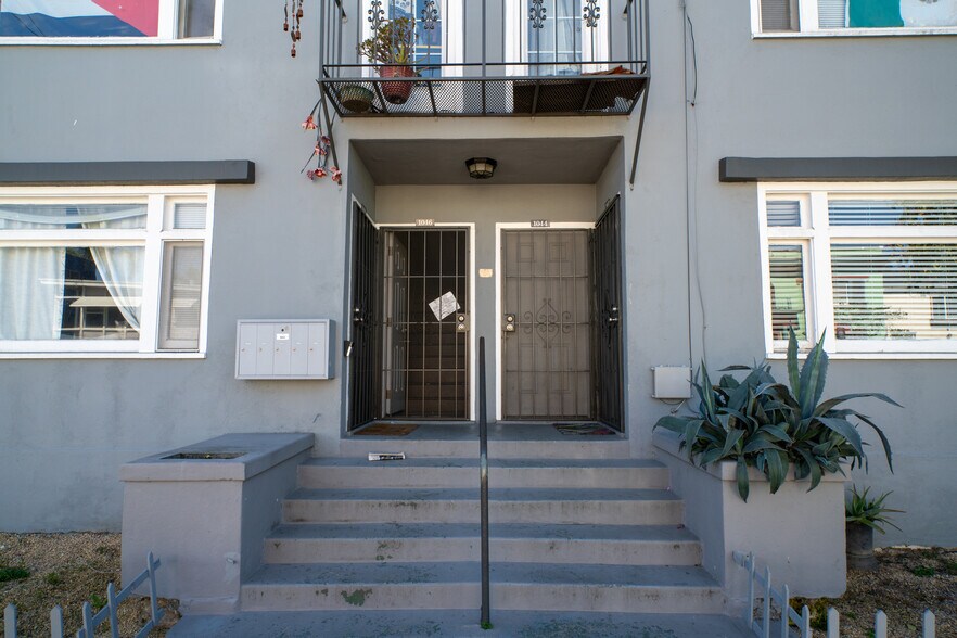 More Photos Of 1042 E Broadway, Long Beach Apartments For Sale