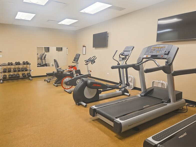 More Photos Of 200 Union Blvd, Lakewood Coworking Space