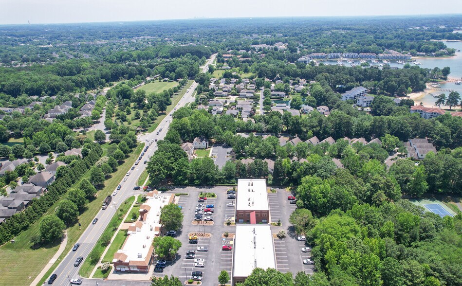 More Photos Of 18047 W Catawba Ave, Cornelius Office For Lease