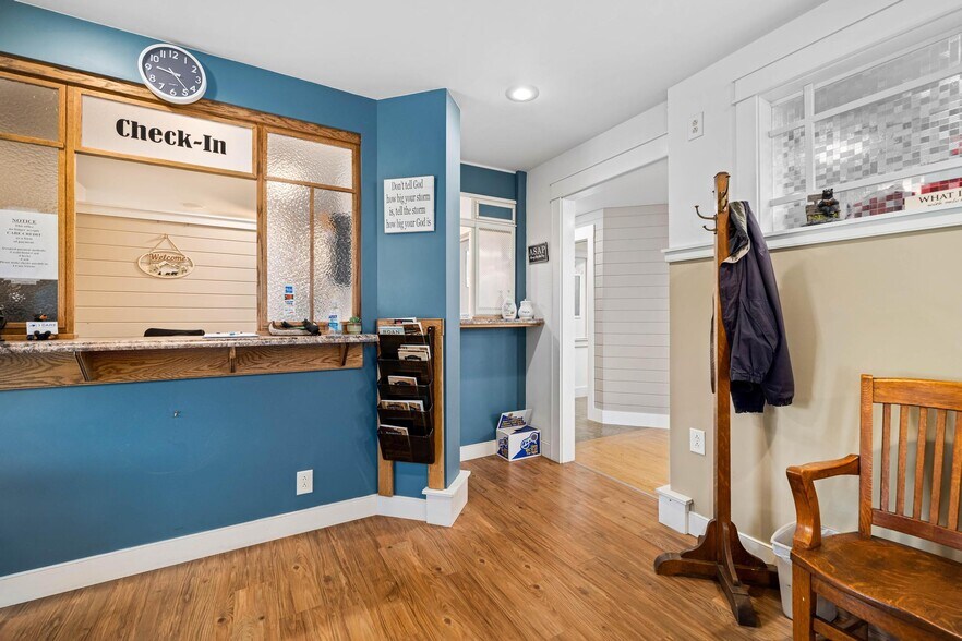More Photos Of 364 Opie Arnold Rd, Limestone Medical For Sale