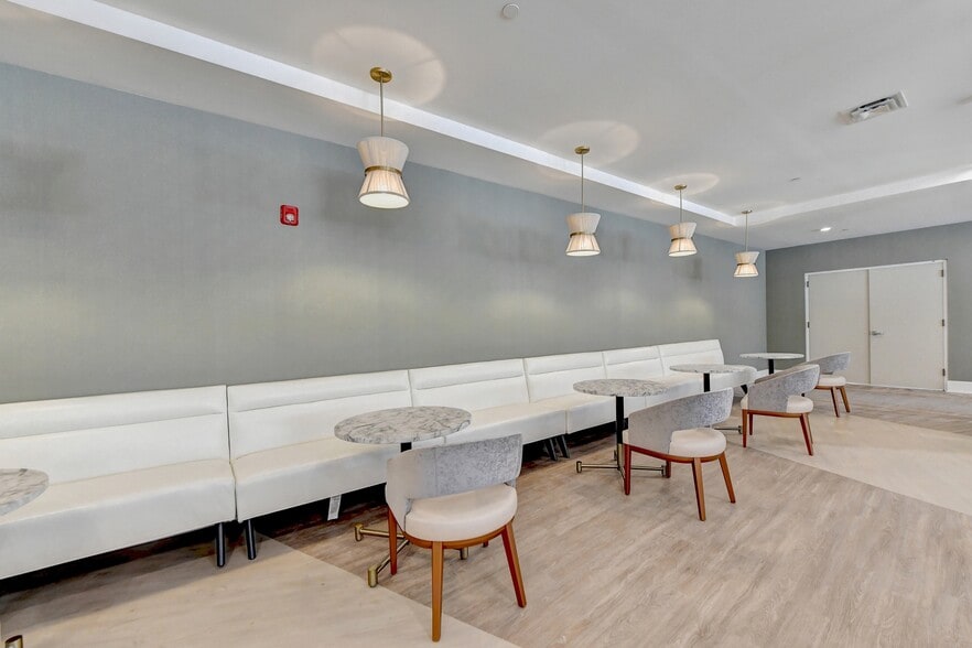 More Photos Of 1495 Satellite Blvd NW, Suwanee Assisted Living For Lease