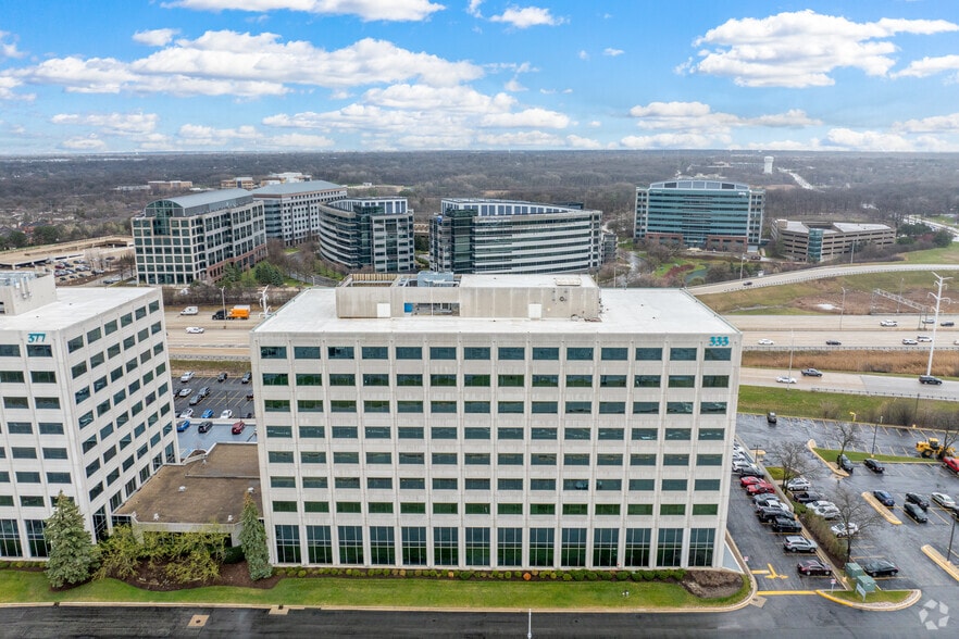 More Photos Of 333 E Butterfield Rd, Lombard Office For Lease
